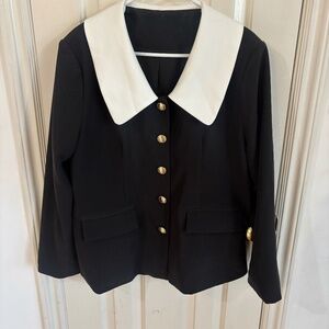 SUPER cute collard blazer jacket - white collar gold buttons * accepting offers